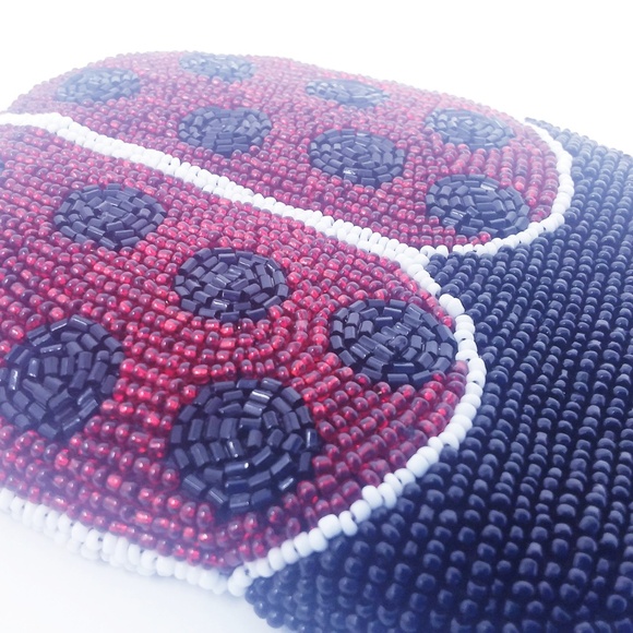 Handmade Beaded Ladybug Coin Purse Pouch Zip Up - Picture 4 of 8